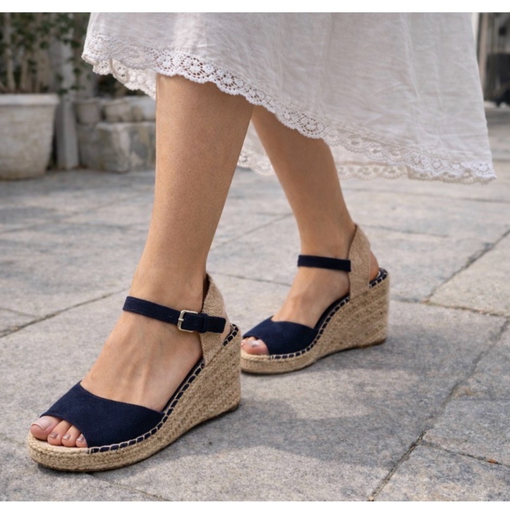 Botkier Navy  Elia espadrille wedges size 8